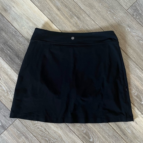 Athleta Women’s Skort Size Medium - Picture 4 of 8